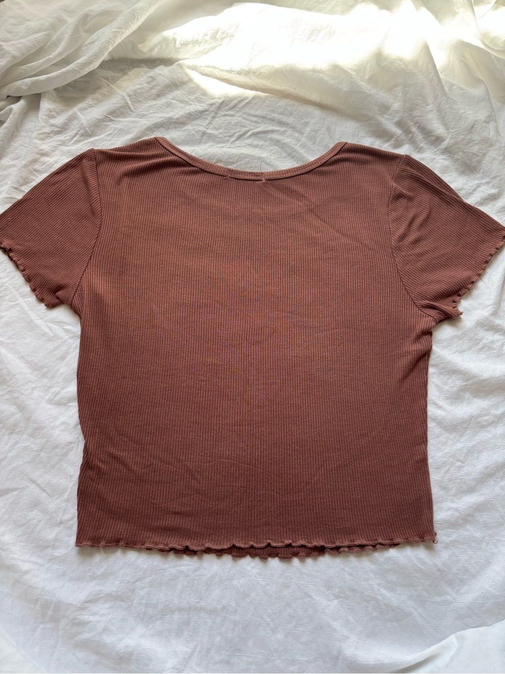 Ribbed Short Sleeve Crop Top in Brown - Picture 3 of 3